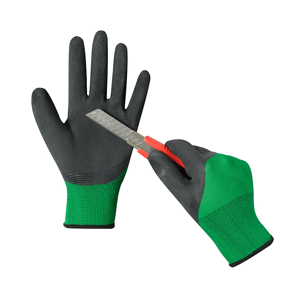 13 Gauge Green Nylon Polyester Liner Coated Black Wrinkle Latex Grip Safety Hand Gloves for Work Construction